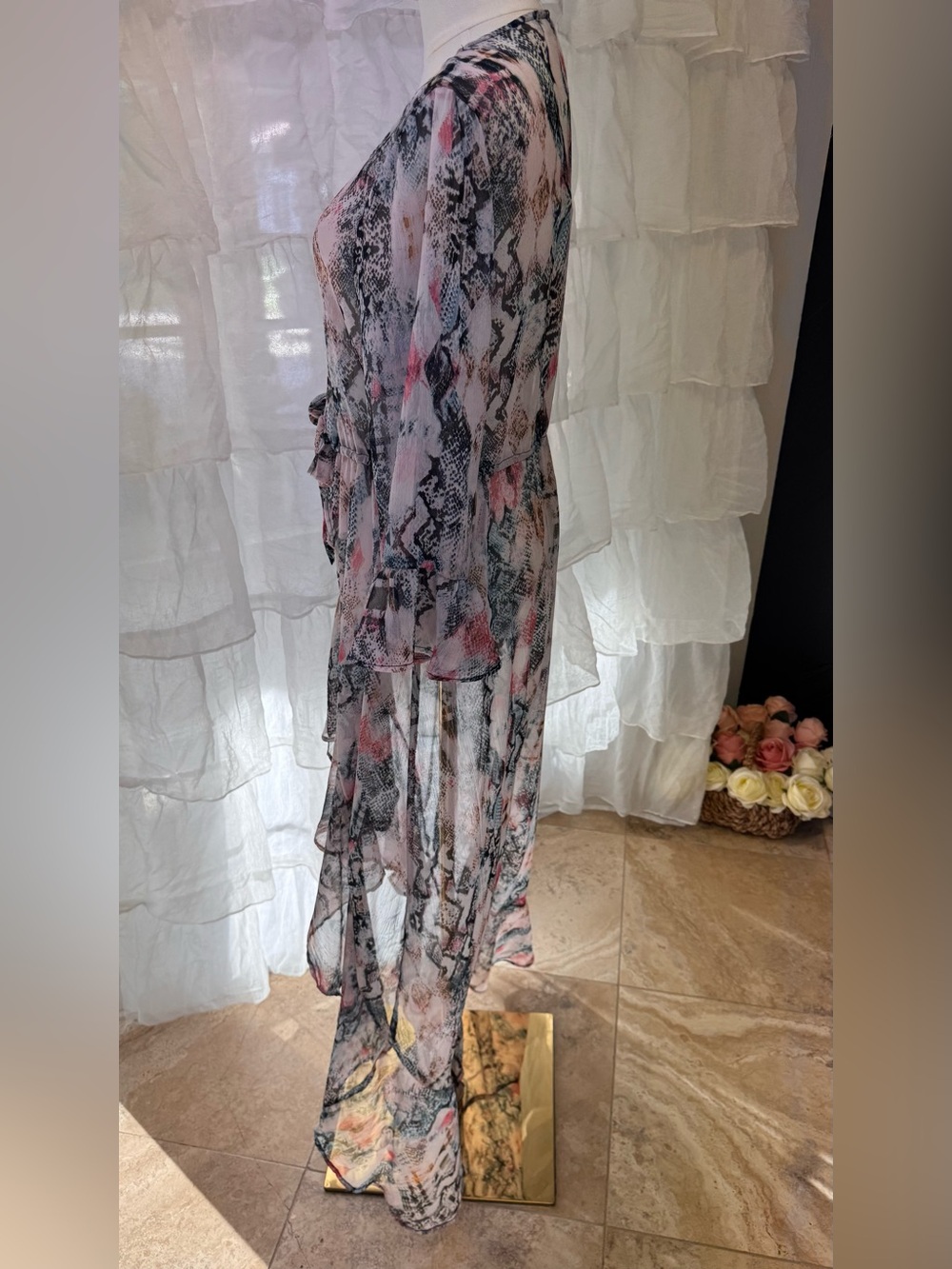 NWT Francesca's Collections Blush & Black Snake-Print Sheer Duster - Picture 6 of 12